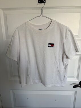 H&M White Cropped Tee with Small Chest Patch